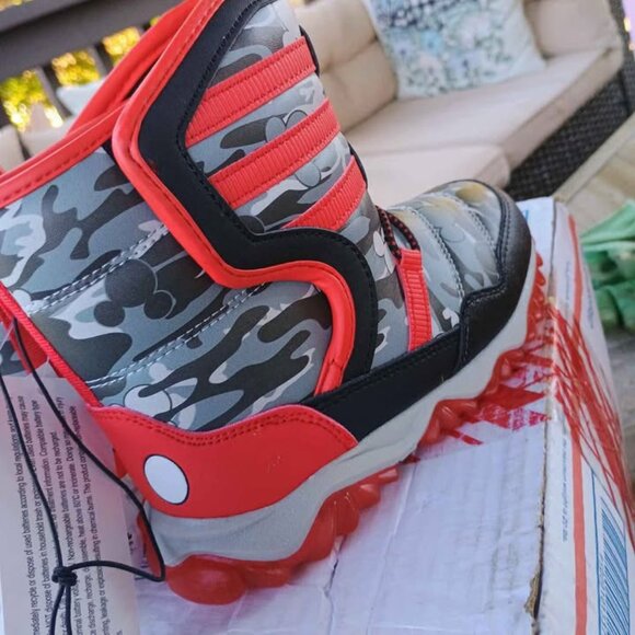 Disney kids winter boots brand new! - Picture 2 of 9